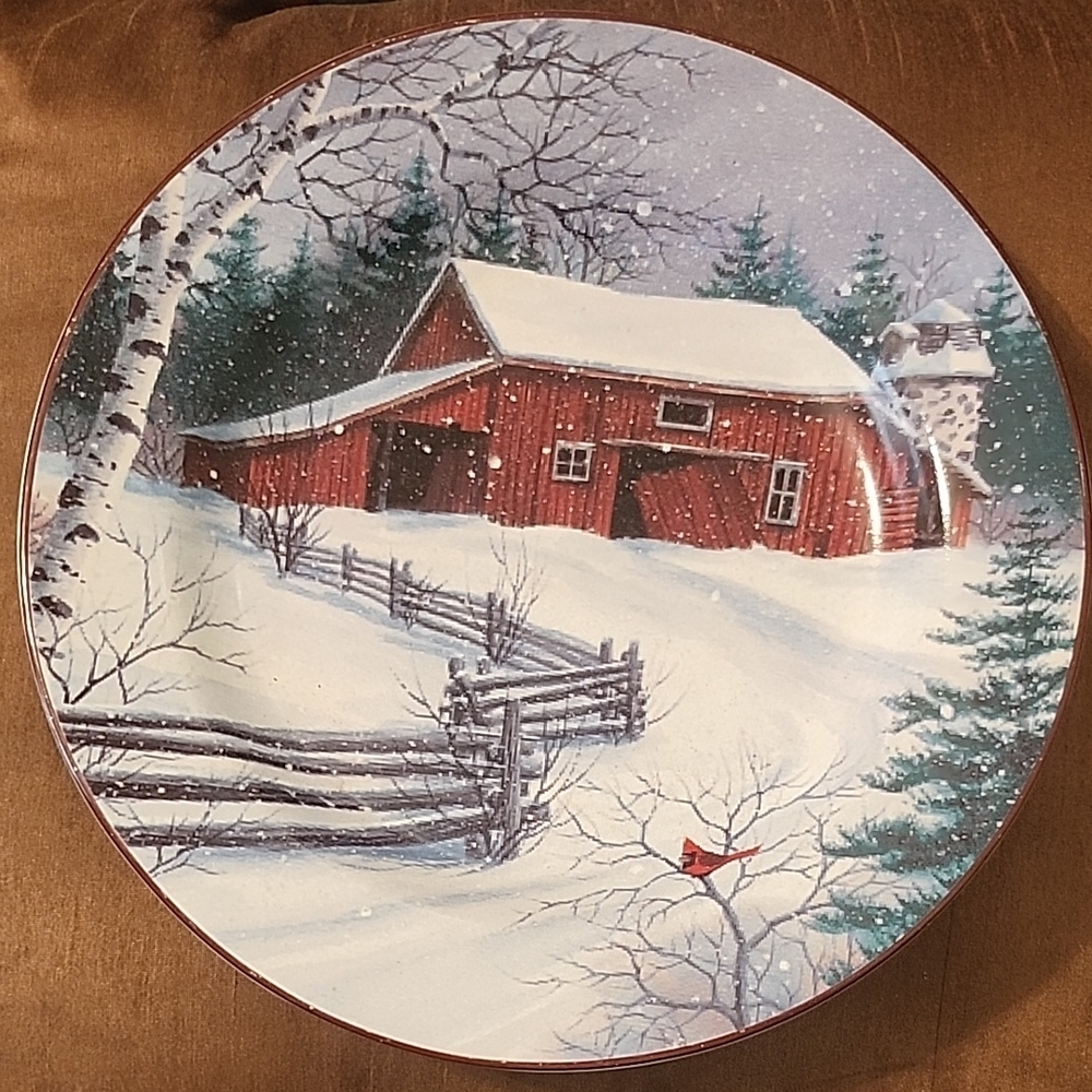 3/12 Plates Exclusive Collection by Kathy Glasnap for National Wildlife